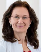 Prof. Dr. Dr. Andrea <br />
Winkler<br />
 <br />
Klinik und Poliklinik für Neurologie,<br />
Center for Global Health, TUM<br />
Co-Vorsitzende der Lancet One Health Commission,<br />
Gastprofessorin an der Harvard Medical School<br />
