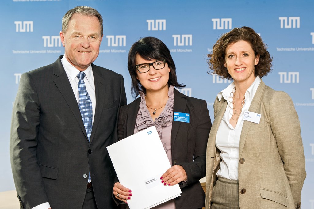 Deutschlandstipendium an Katja Bartsch verliehen Lehrstuhl für Sport